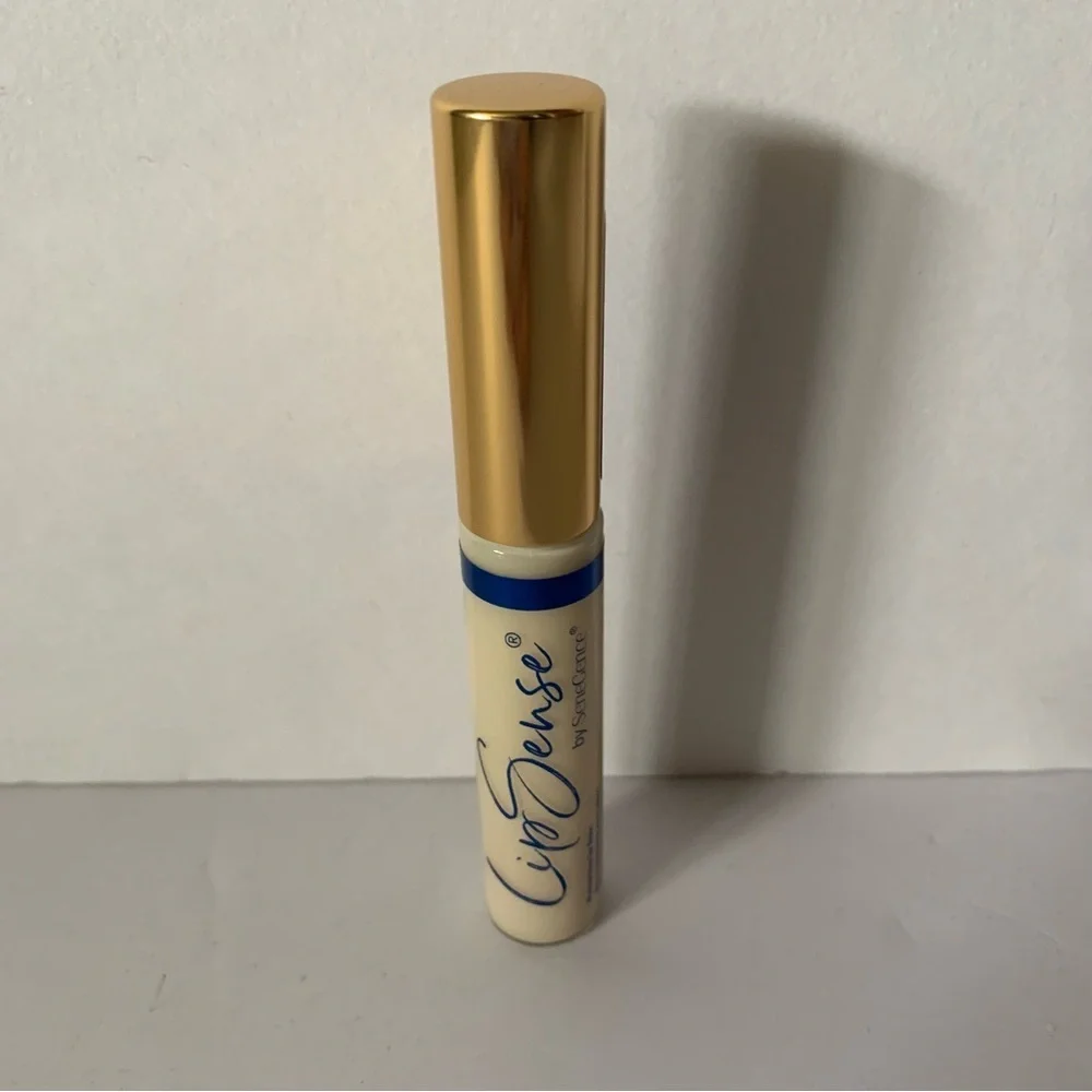 NWT. LipSense Satin Matte Gloss by SeneGence - Colorless